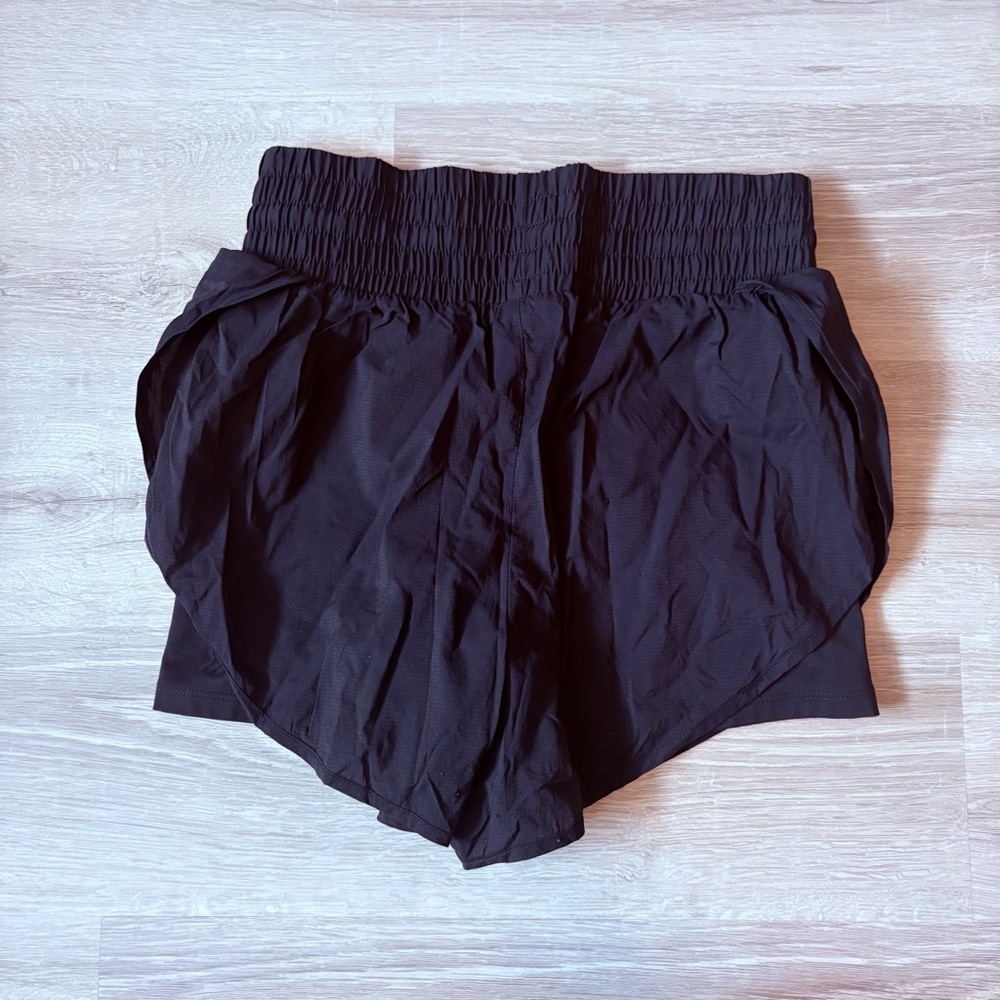 All In Motion Active Wear Shorts Black Sz XS - Picture 4 of 4